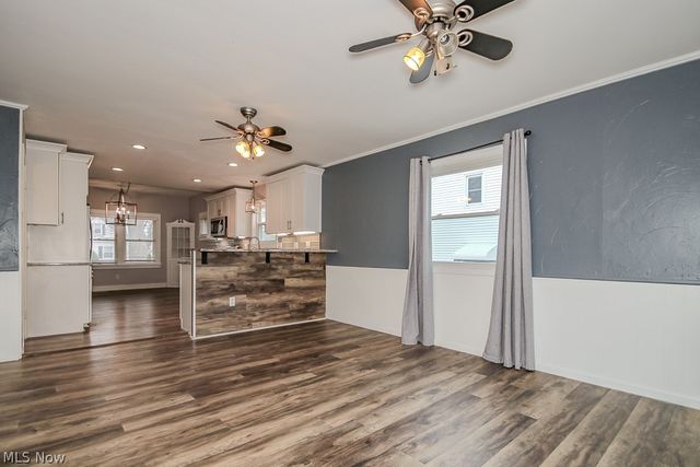 1203 Mayfield Ridge Road, Mayfield Heights, OH 44124