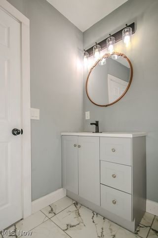 1203 Mayfield Ridge Road, Mayfield Heights, OH 44124