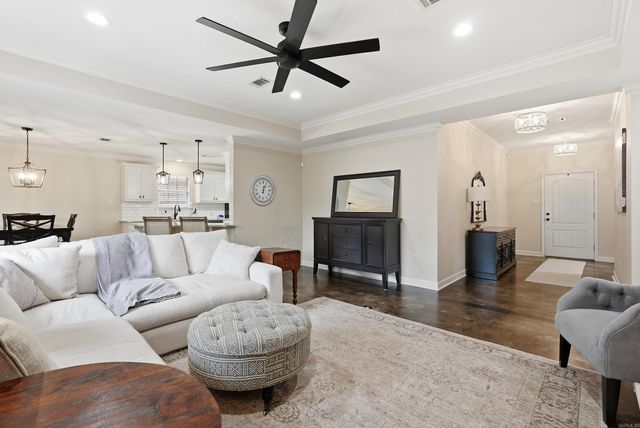 1200 Calloway Dr, Conway, AR 72034