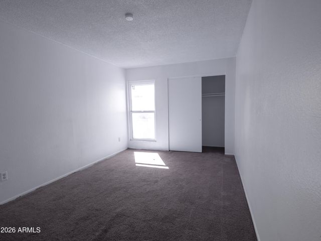 2690 N 43RD Avenue D, Phoenix, AZ 85009