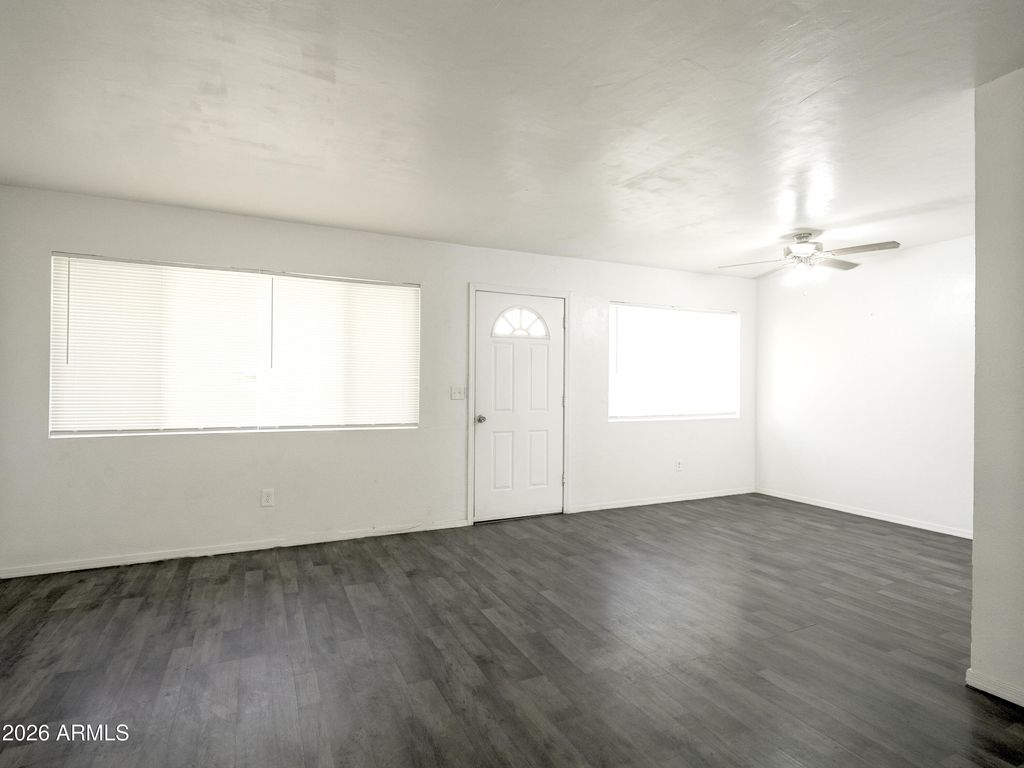 2690 N 43RD Avenue D, Phoenix, AZ 85009 — photo 3