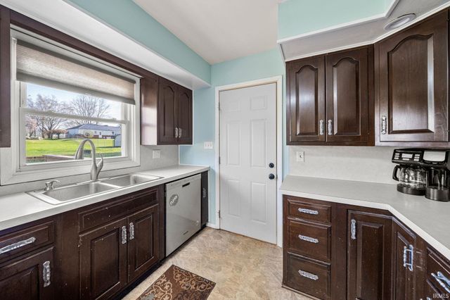 17746 Hartman Street, South Bend, IN 46614