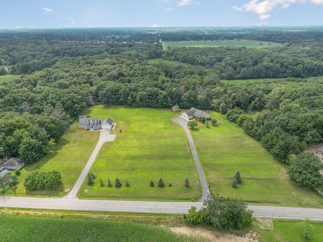 17020 Holtz Road, Lowell, IN 46356