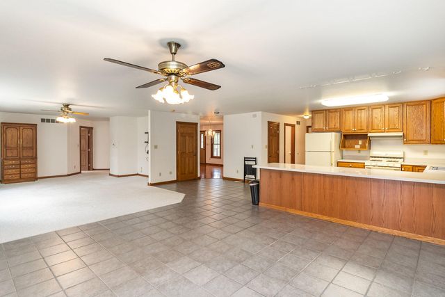 17020 Holtz Road, Lowell, IN 46356