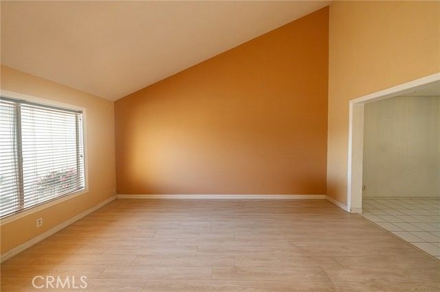 915 S Sarah, Anaheim, CA 92805