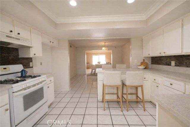 915 S Sarah, Anaheim, CA 92805