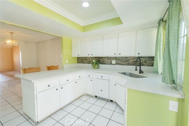 915 S Sarah, Anaheim, CA 92805