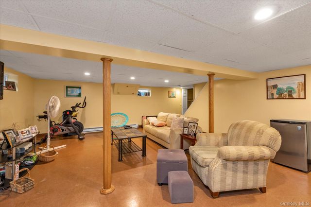 87 Powell Avenue, Merrick, NY 11566