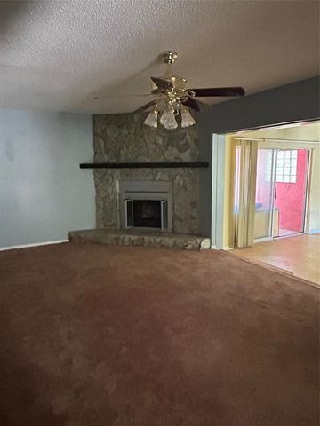 9408 BETHUNE DRIVE, Thonotosassa, FL 33592