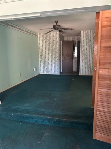 9408 BETHUNE DRIVE, Thonotosassa, FL 33592