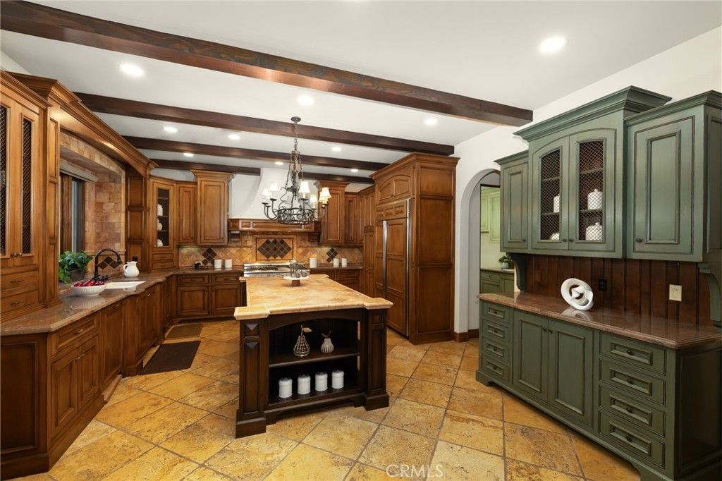 Image 23 of property listing at 1417 Royal Oaks, Bradbury, CA 91008