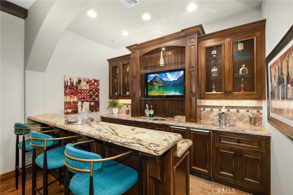 Image 31 of property listing at 1417 Royal Oaks, Bradbury, CA 91008