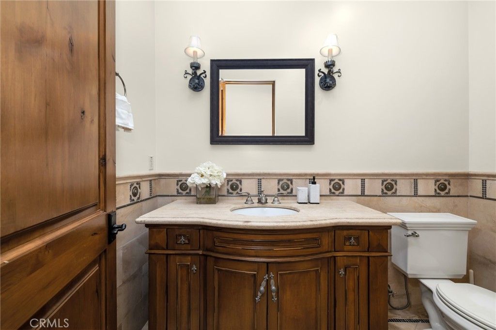 Image 36 of property listing at 1417 Royal Oaks, Bradbury, CA 91008