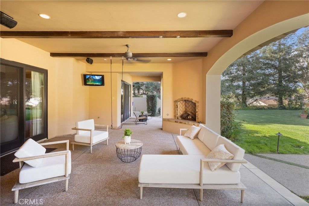 Image 50 of property listing at 1417 Royal Oaks, Bradbury, CA 91008