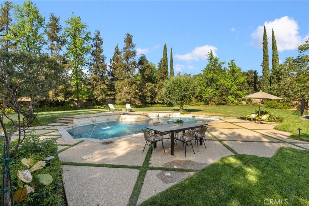 Image 54 of property listing at 1417 Royal Oaks, Bradbury, CA 91008