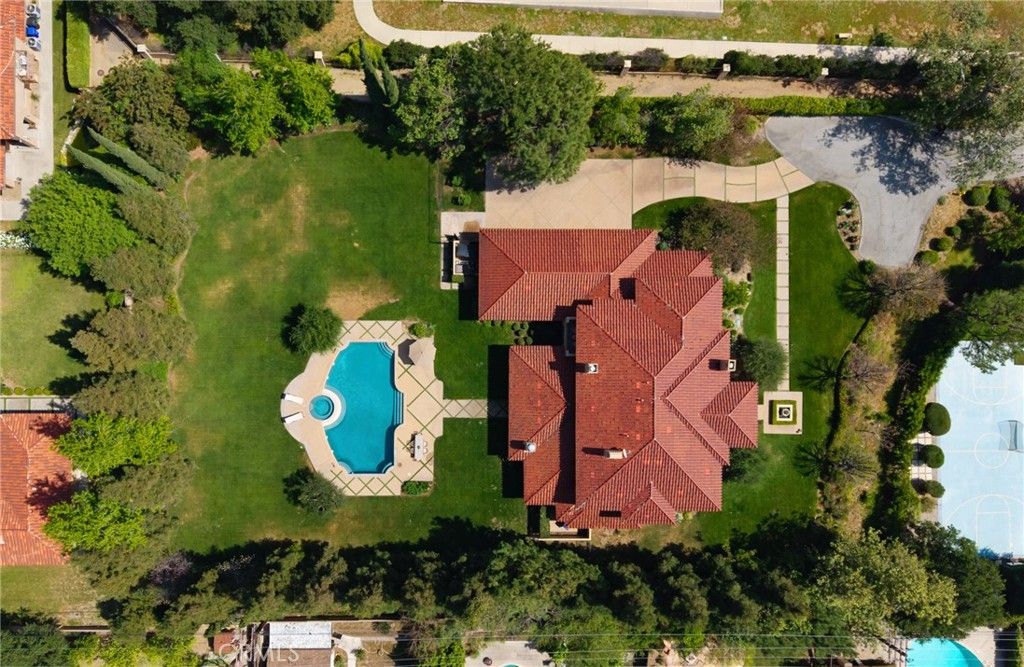 Image 68 of property listing at 1417 Royal Oaks, Bradbury, CA 91008