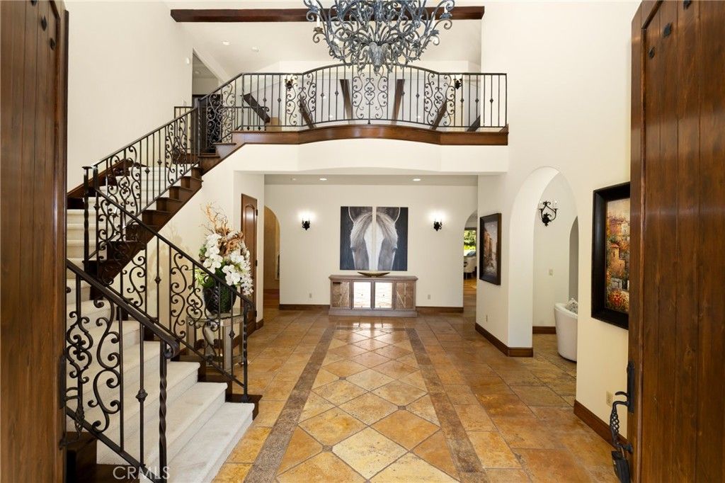 Image 7 of property listing at 1417 Royal Oaks, Bradbury, CA 91008