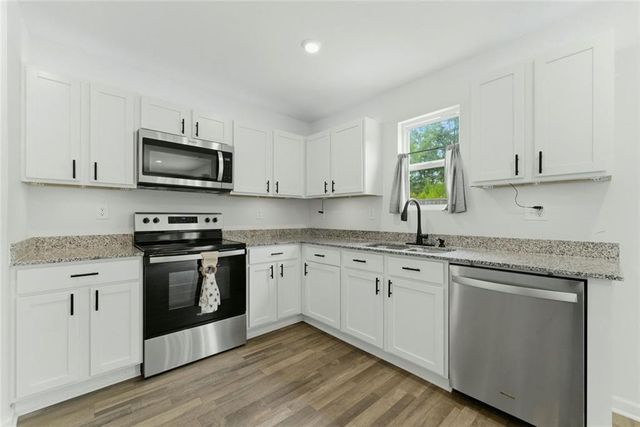95 Oxford Lane, Kingston, GA 30145