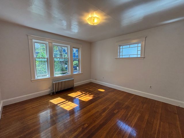 33 Brington Rd 1, Brookline, MA 02445
