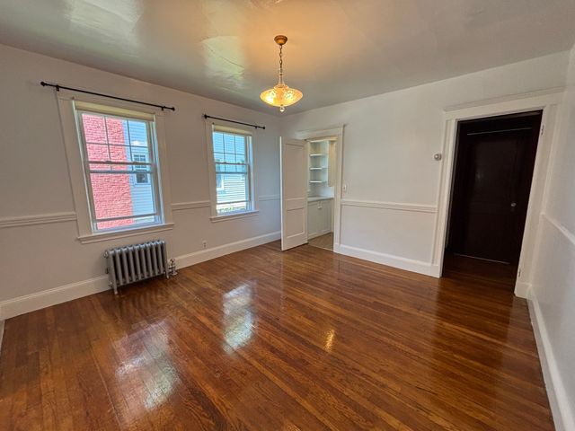 33 Brington Rd 1, Brookline, MA 02445