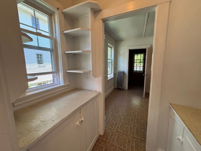 33 Brington Rd 1, Brookline, MA 02445