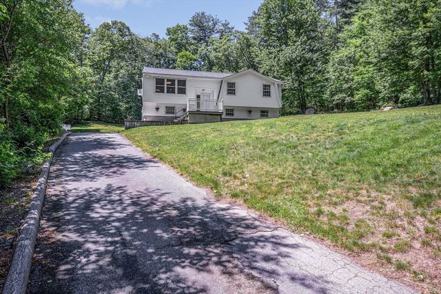 50 Corrine Drive, Dracut, MA 01826