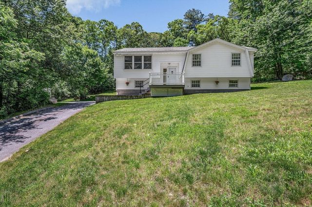 50 Corrine Drive, Dracut, MA 01826