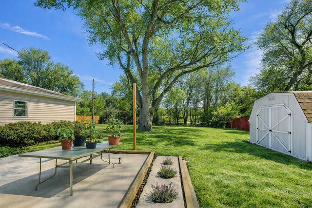 7517 Montana Street, Merrillville, IN 46410