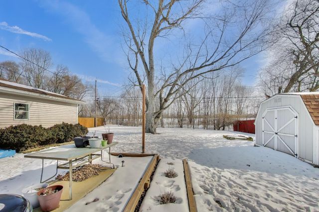 7517 Montana Street, Merrillville, IN 46410