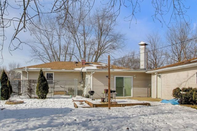 7517 Montana Street, Merrillville, IN 46410