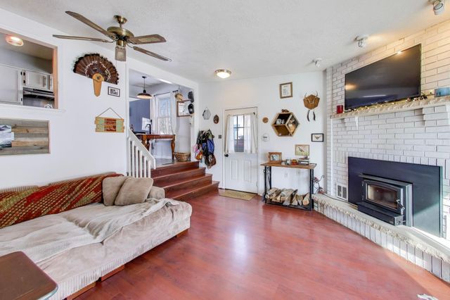 7517 Montana Street, Merrillville, IN 46410