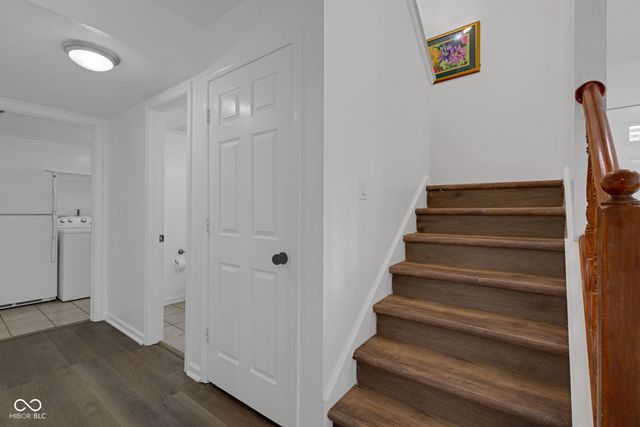 8850 Tanner Drive, Fishers, IN 46038