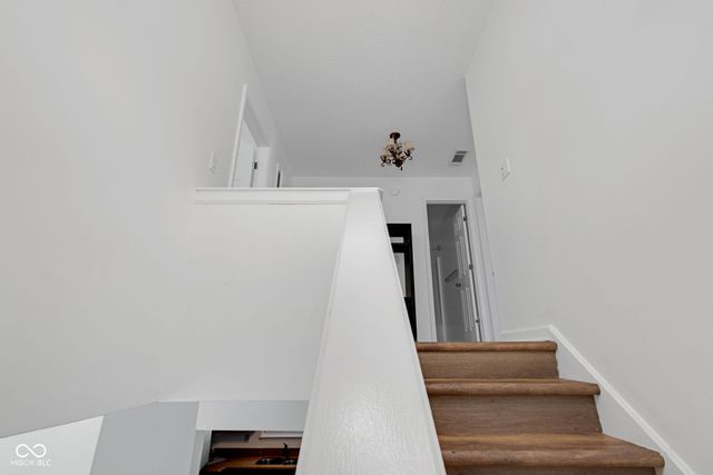 8850 Tanner Drive, Fishers, IN 46038