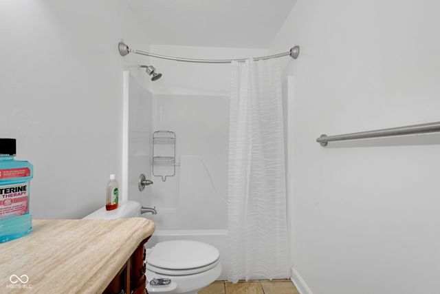 8850 Tanner Drive, Fishers, IN 46038