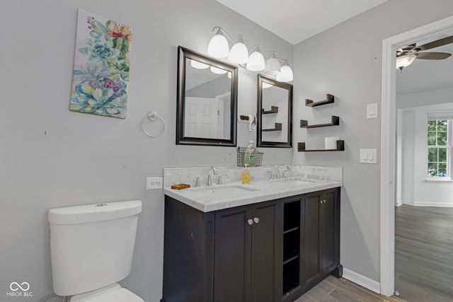 8850 Tanner Drive, Fishers, IN 46038