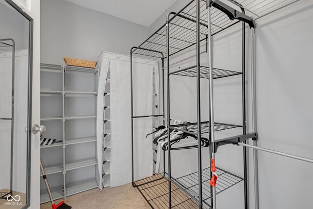 8850 Tanner Drive, Fishers, IN 46038