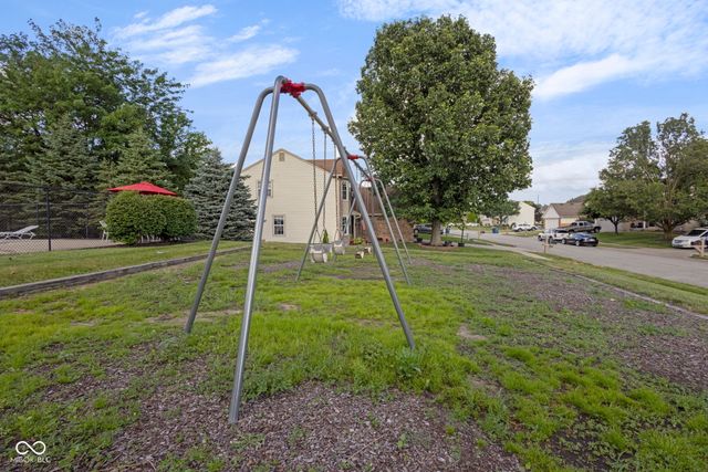 8850 Tanner Drive, Fishers, IN 46038