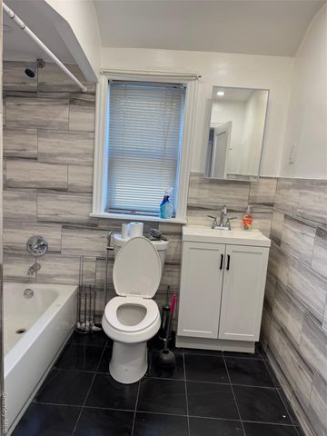 11587 219th Street, Cambria Heights, NY 11411