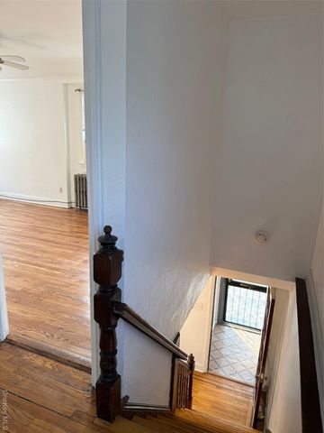 11587 219th Street, Cambria Heights, NY 11411