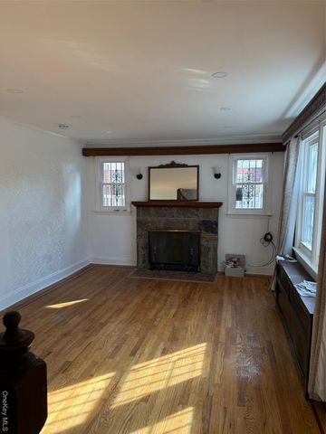 11587 219th Street, Cambria Heights, NY 11411