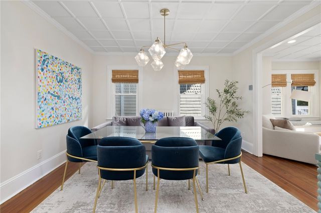 35 Hall Avenue, Newport, RI 02840