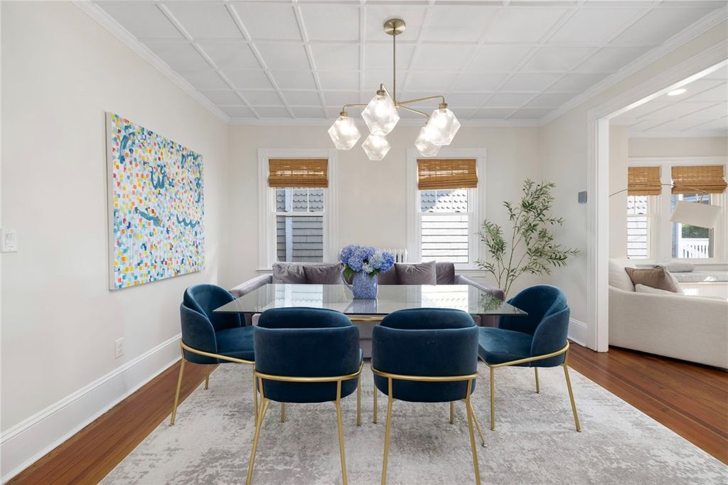 35 Hall Avenue, Newport, RI 02840