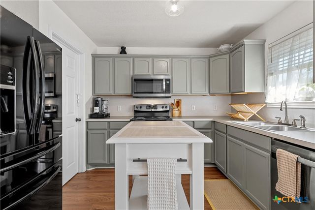 2213 Autumn Wood Drive, Waco, TX 76711