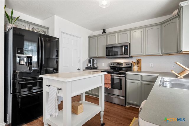 2213 Autumn Wood Drive, Waco, TX 76711