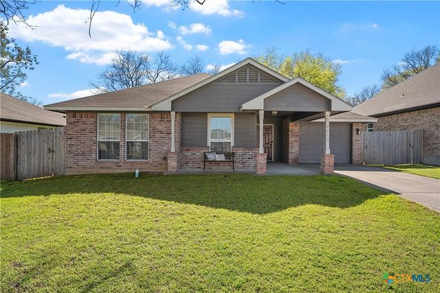 2213 Autumn Wood Drive, Waco, TX 76711