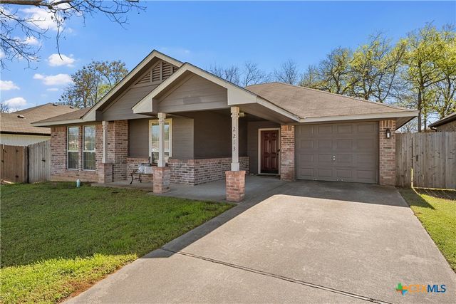 2213 Autumn Wood Drive, Waco, TX 76711
