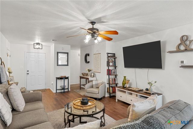 2213 Autumn Wood Drive, Waco, TX 76711