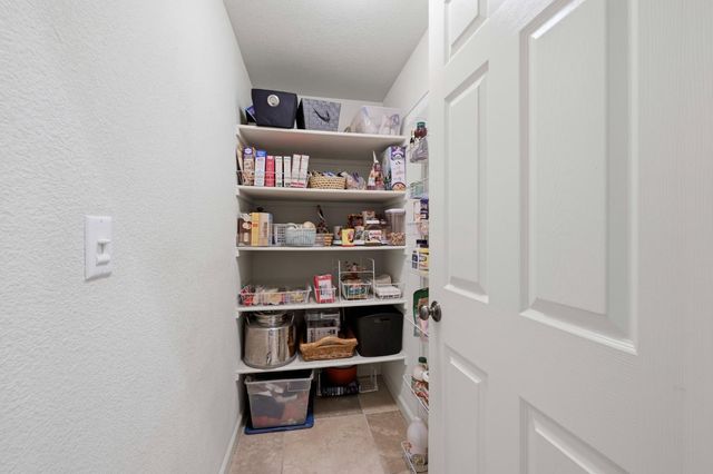 1268 Forebridge Ln, Lincoln, CA 95648