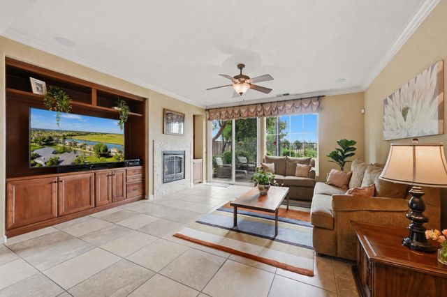 1268 Forebridge Ln, Lincoln, CA 95648