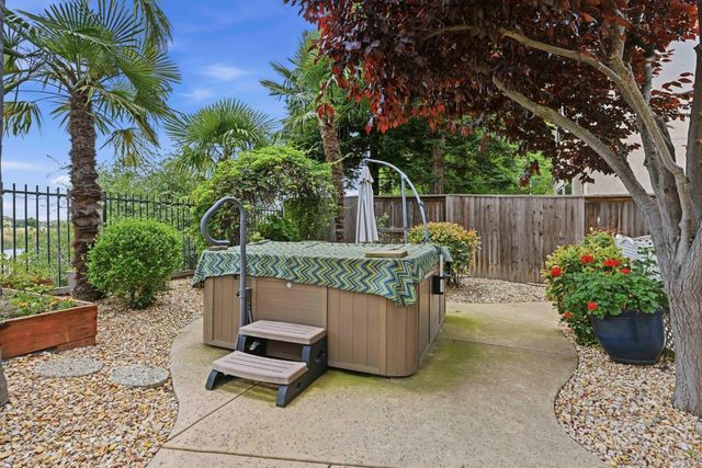 1268 Forebridge Ln, Lincoln, CA 95648
